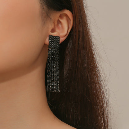 Vintage Simplicity Geometric Tassel Earrings